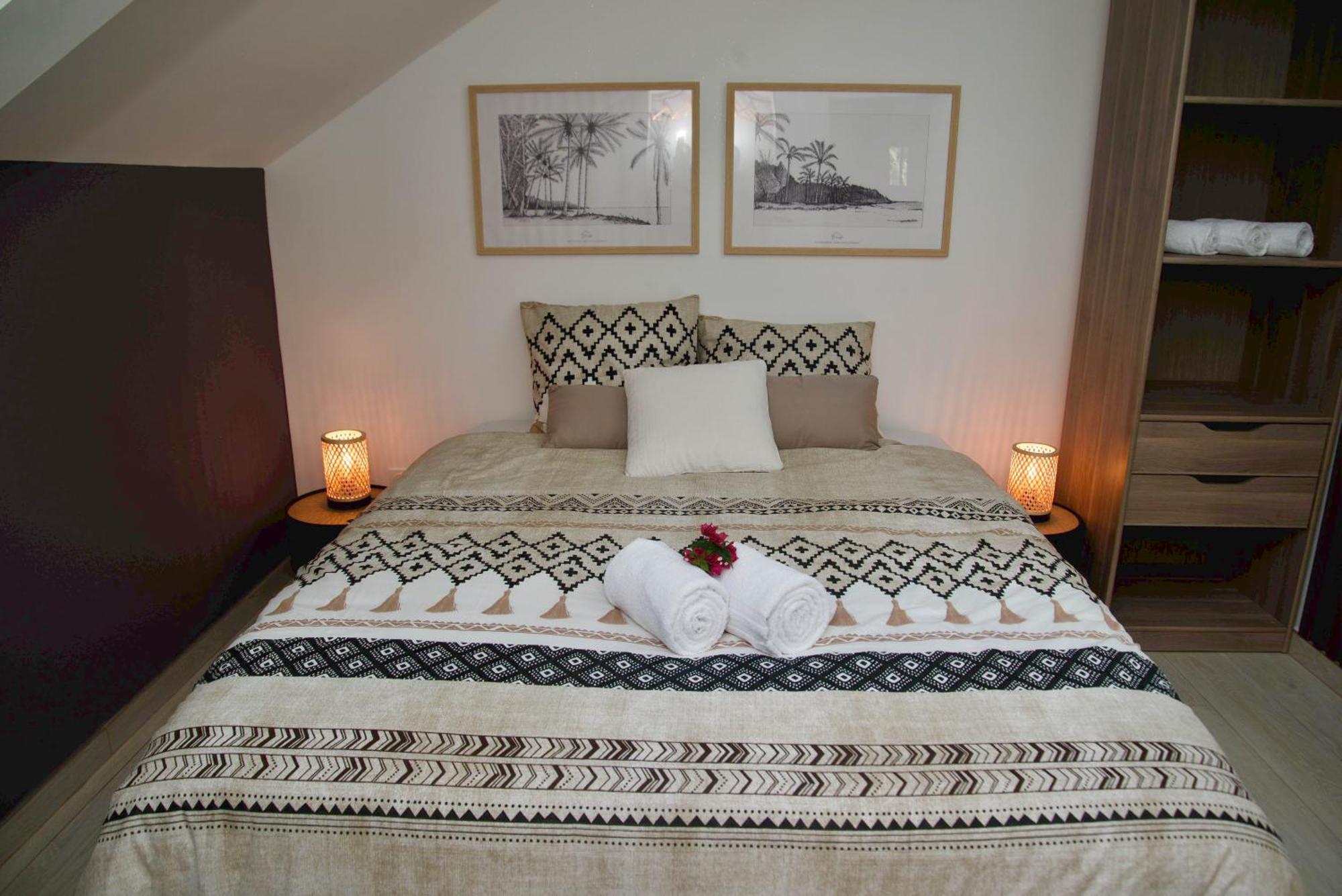 Апартаменты Chez Nathalie Et Jean Hugues Le Onzieme Экстерьер фото